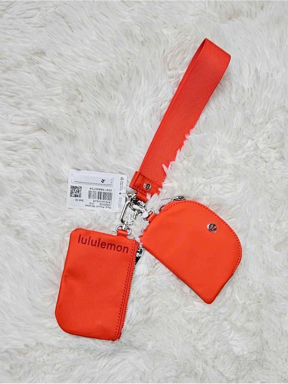 lululemon athletica carnation red\cayenne dual Pouch Set NWT sold out in stores